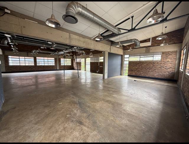 500M² OFFICE TO LET IN MILPARK